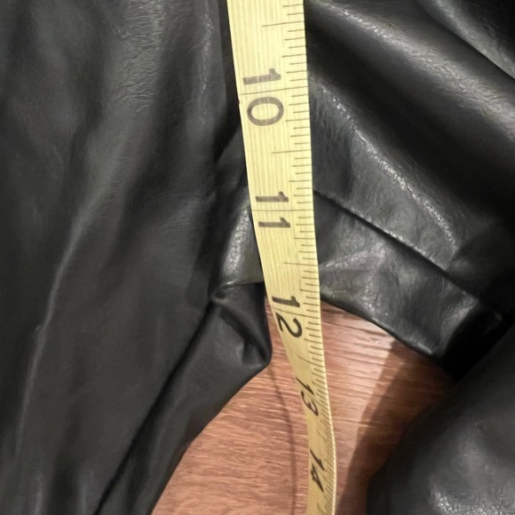 White House Black Market Faux Leather Runway Legging Sz 10L - Picture 6 of 7